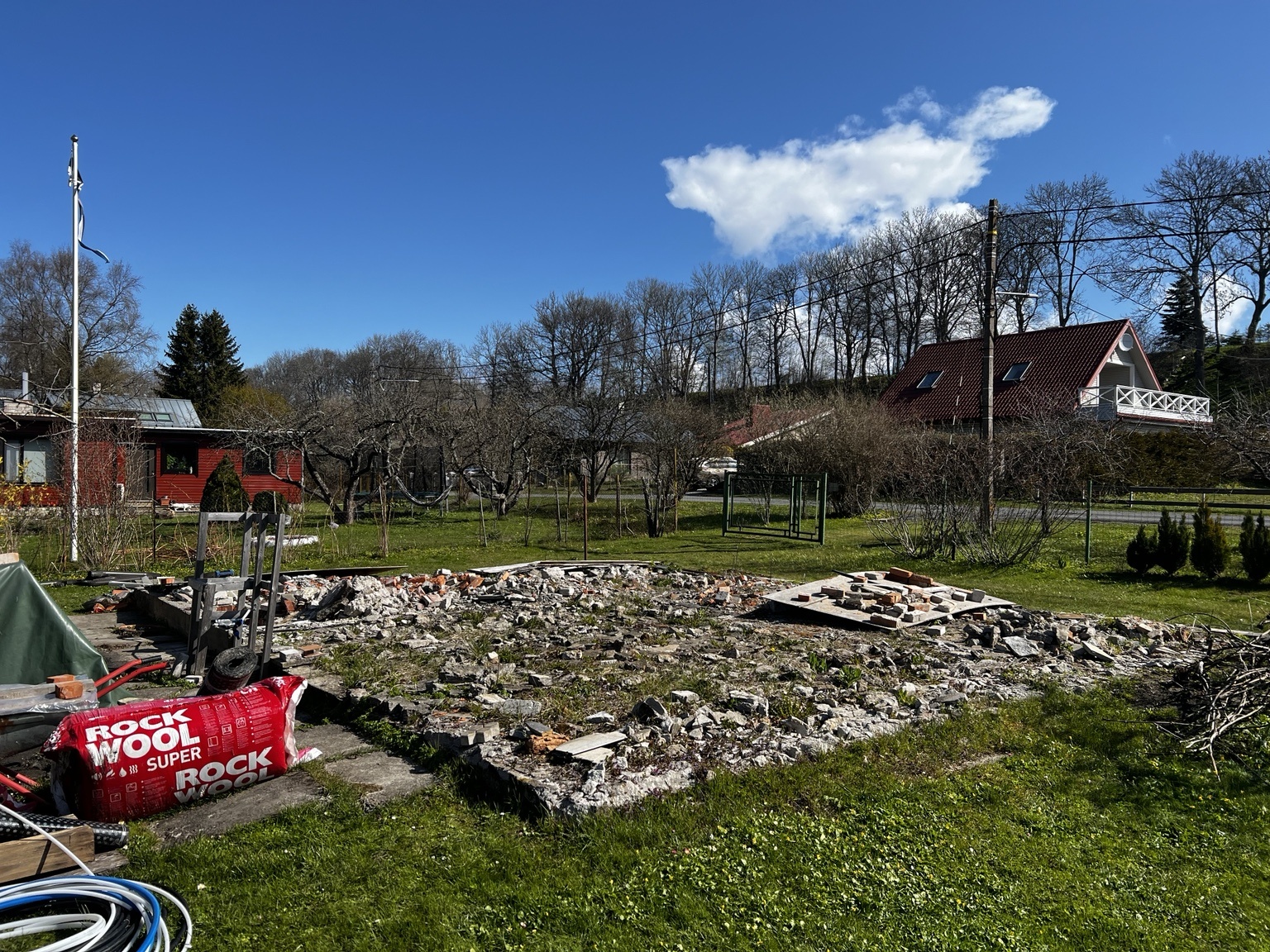 Soojustatud plaatvundament eramule Suurupis